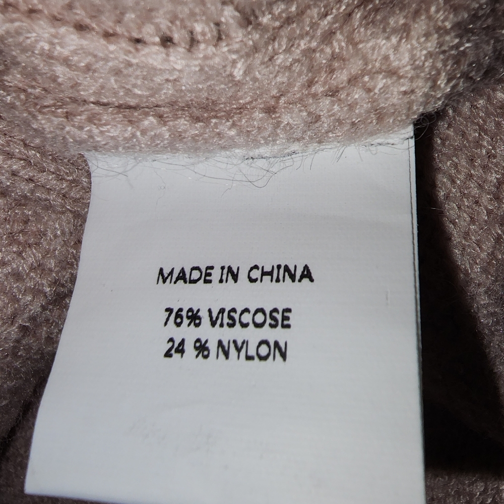 NWT Simplee Light Pink Long Sleeve Sweater Small - Picture 4 of 4